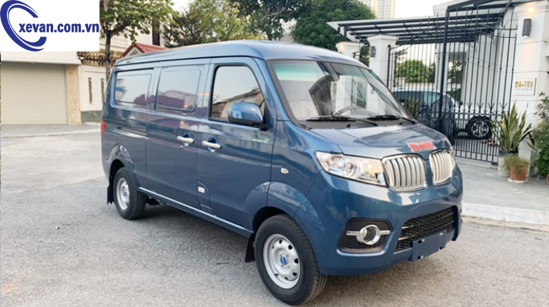 Tổng thể xe tải van SRM X30 5 chỗ 650kg