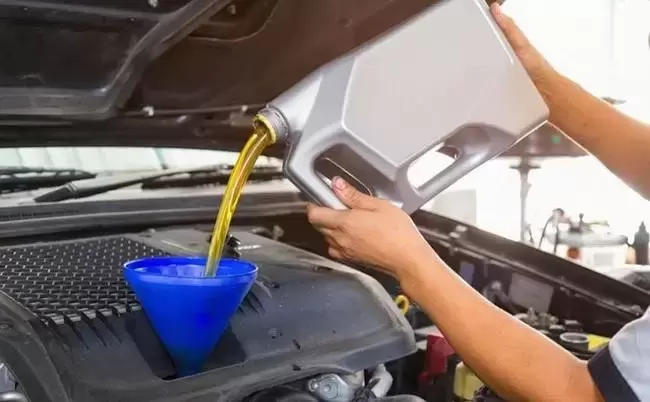 Nguyên nhân xe tải bị chết máy
